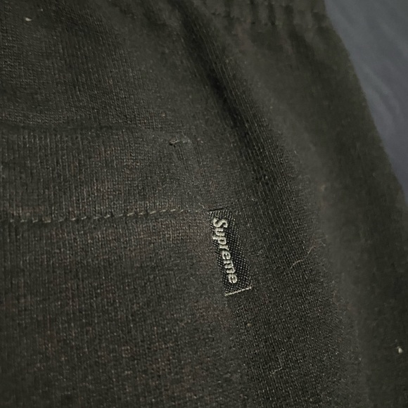 Supreme Sweat pants. - Picture 5 of 5